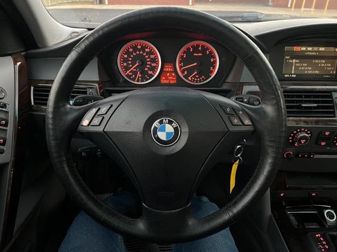 Used 2007 BMW 530xi Sedan image 18