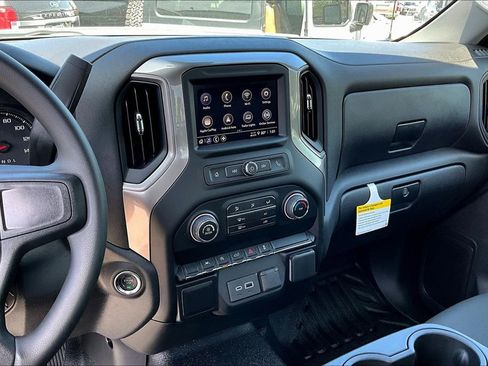 New 2026 Chevrolet Silverado 1500 W/T w/ WT Value Package AWD/4WD image 7