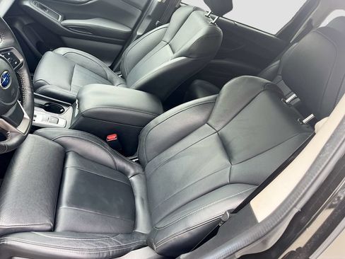 Used 2024 Subaru Ascent Limited w/ Technology Package AWD/4WD image 19