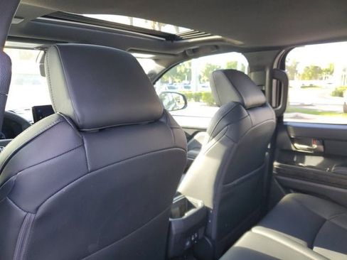 Used 2025 Toyota Tacoma Limited image 10