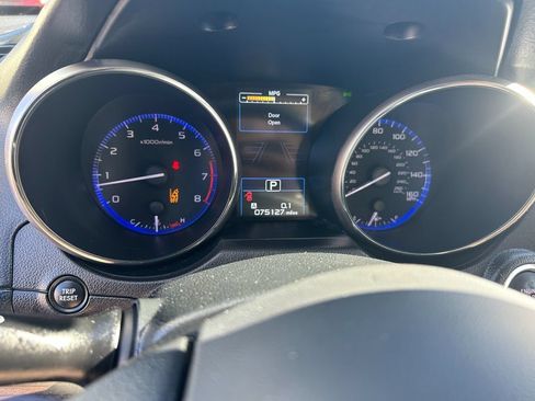 Used 2017 Subaru Legacy 3.6R Limited AWD/4WD image 16