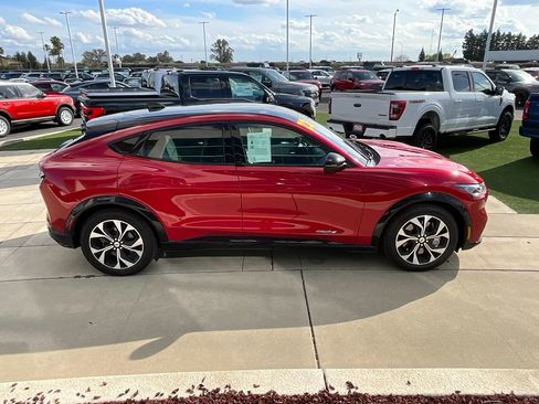 Used 2022 Ford Mustang Mach-E Premium image 5