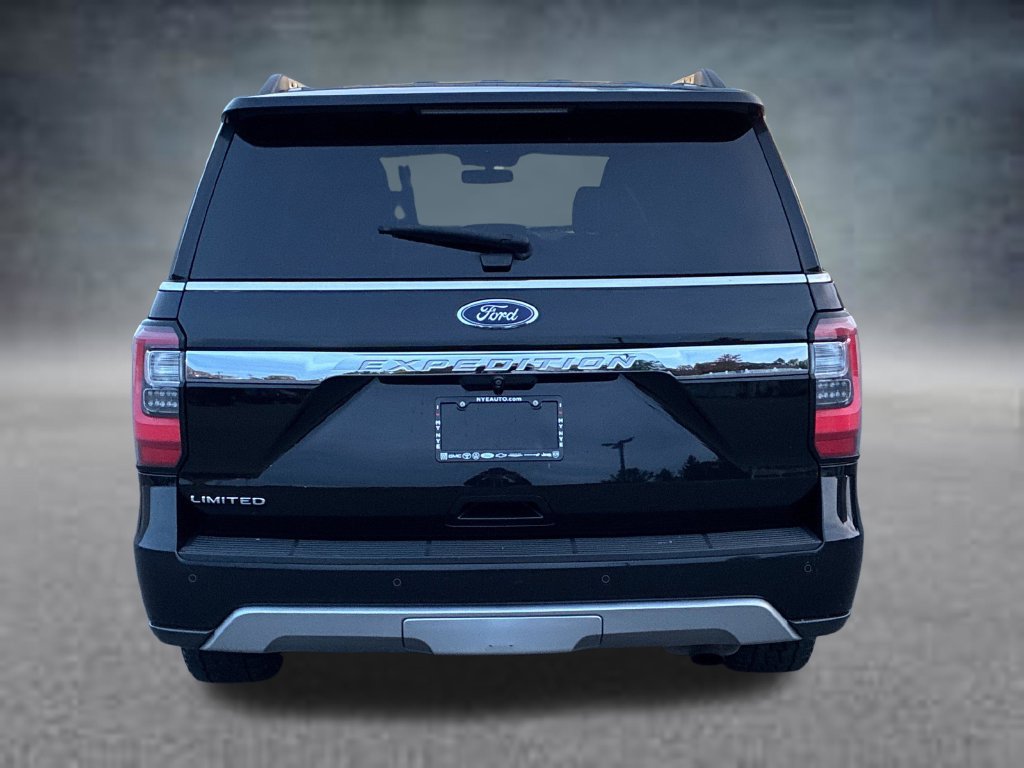 Used 2018 Ford Expedition Limited w/ Equipment Group 301A AWD/4WD image 4