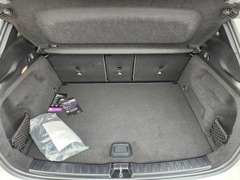 Used 2025 Mercedes-Benz GLA 250 4MATIC image 13