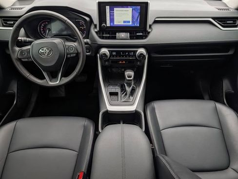 Used 2024 Toyota RAV4 XLE Premium image 11