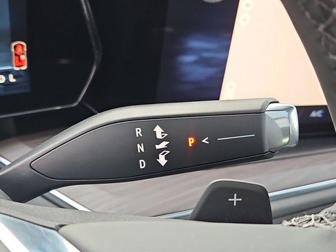 New 2026 Chevrolet Suburban Z71 w/ Z71 Off-Road Package image 14