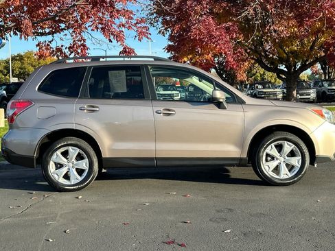Used 2014 Subaru Forester 2.5i Premium w/ All-Weather Package image 8