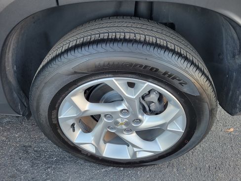 Certified 2025 Chevrolet Trax LS w/ LS Convenience Package image 31