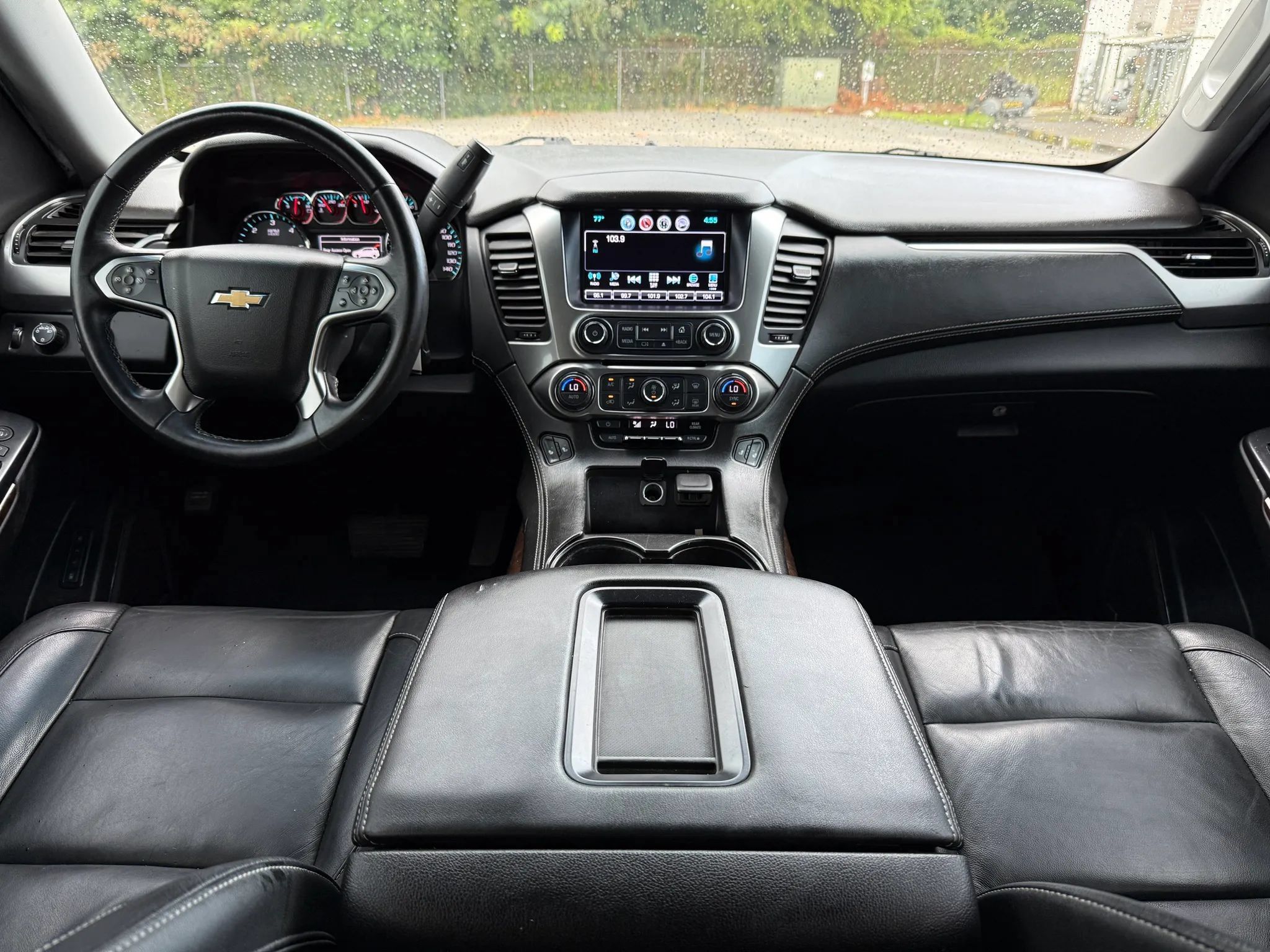 Used 2018 Chevrolet Tahoe LT AWD/4WD image 3