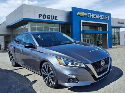 Used 2022 Nissan Altima 2.5 SR