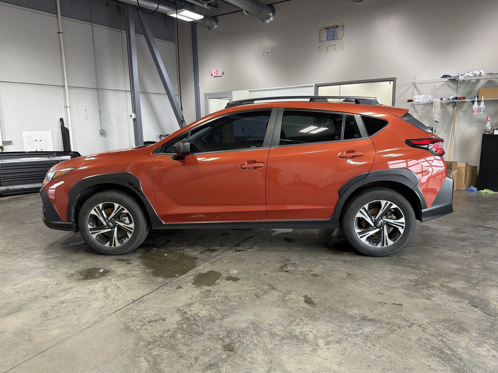 Used 2024 Subaru Crosstrek 2.0i Premium AWD/4WD image 4