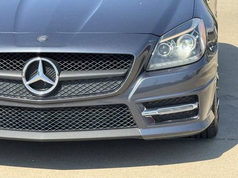 Used 2014 Mercedes-Benz SLK 250 image 9