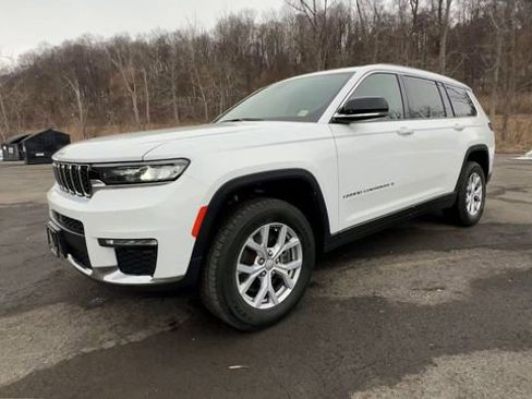 Used 2022 Jeep Grand Cherokee L Limited AWD/4WD image 4