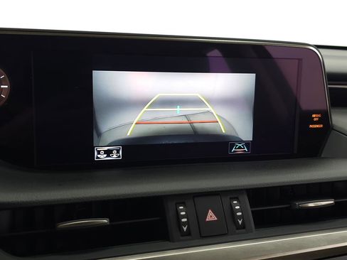 Certified 2021 Lexus ES 250 w/ Premium Package image 24