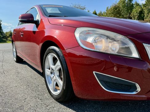 Used 2013 Volvo S60 T5 Premier image 21