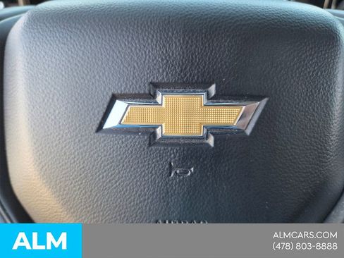 Used 2025 Chevrolet Silverado 1500 LT image 25