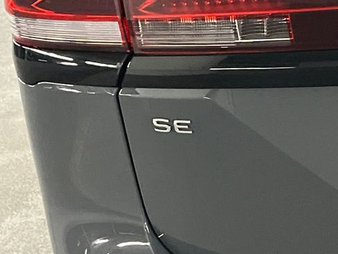 New 2026 Volkswagen Atlas Peak Edition image 38