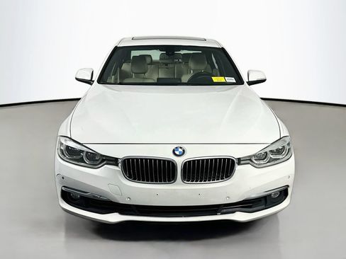 Used 2016 BMW 328i xDrive Sedan AWD/4WD image 2