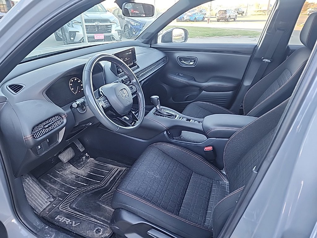 Used 2024 Honda HR-V Sport image 7