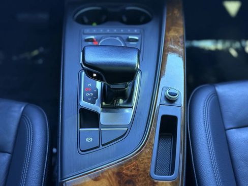 Used 2018 Audi A4 2.0T allroad Premium Plus w/ Premium Plus Package image 39