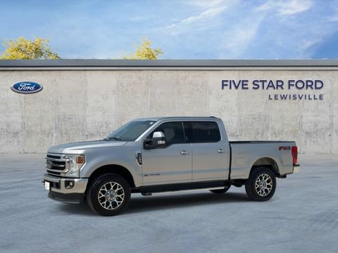 Used 2022 Ford F250 Lariat w/ Lariat Value Package AWD/4WD image 4