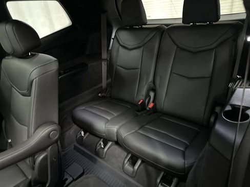 Certified 2023 Cadillac XT6 Premium Luxury w/ LPO, Floor Liner Package AWD/4WD image 16