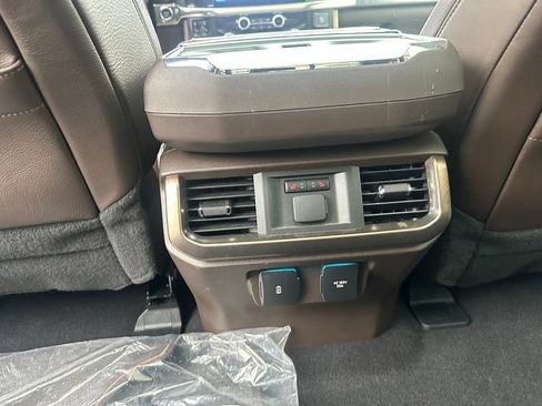 Used 2025 Ford F150 King Ranch AWD/4WD image 14