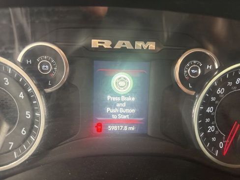 Used 2024 RAM 2500 Big Horn AWD/4WD image 13