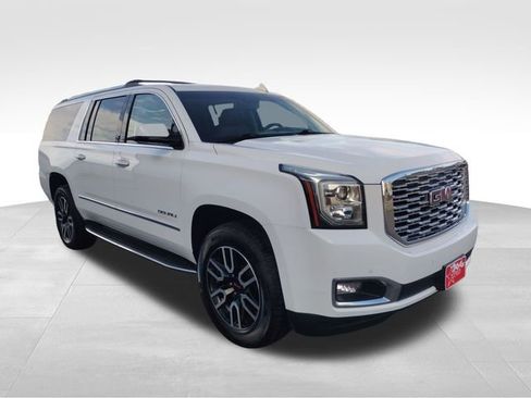Used 2019 GMC Yukon XL Denali w/ Open Road Package image 8