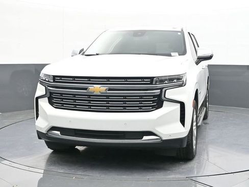 Used 2023 Chevrolet Tahoe Premier image 2