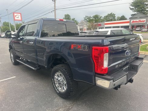 Used 2019 Ford F250 XLT w/ XLT Premium Package AWD/4WD image 7