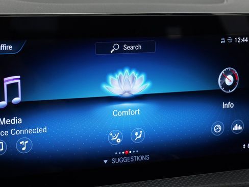 Used 2023 Mercedes-Benz CLA 250 4MATIC image 52