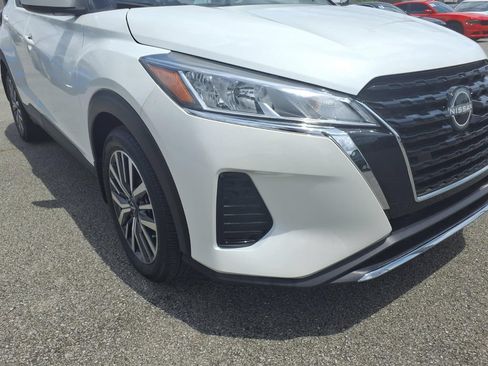 Used 2023 Nissan Kicks SV FWD image 22