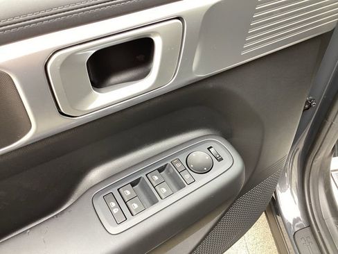 New 2026 Hyundai Santa Fe SE image 29