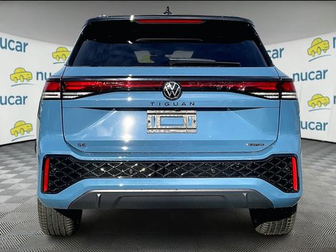 New 2026 Volkswagen Tiguan SE R-Line image 6