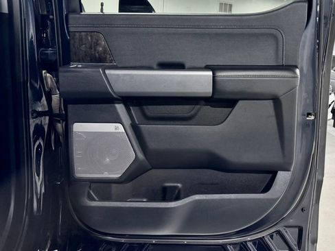 Used 2023 Ford F250 Lariat w/ Chrome Package image 30