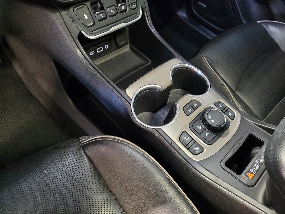 Used 2019 GMC Terrain Denali w/ Advanced Safety Package FWD image 26