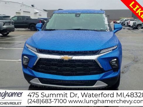 Used 2025 Chevrolet Blazer LT w/ Convenience Package image 3