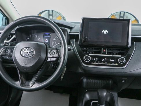 Used 2023 Toyota Corolla LE FWD image 17