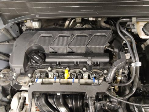 Used 2021 Hyundai Venue SEL image 30