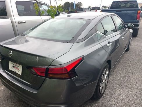 Used 2020 Nissan Altima 2.5 S image 11
