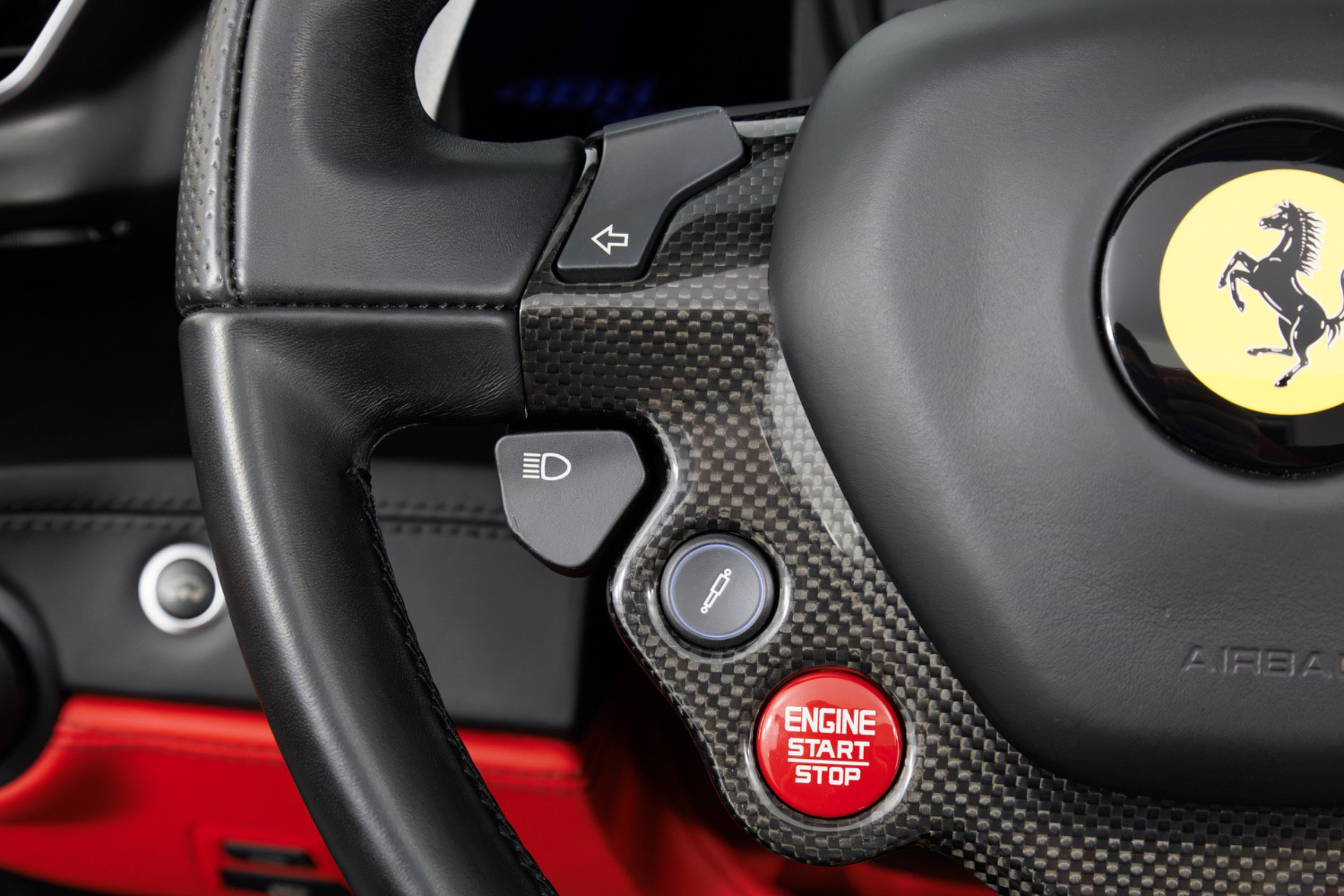 Used 2017 Ferrari 488 Spider RWD image 25