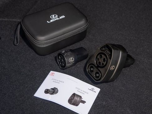 New 2026 Lexus RZ 450e image 14