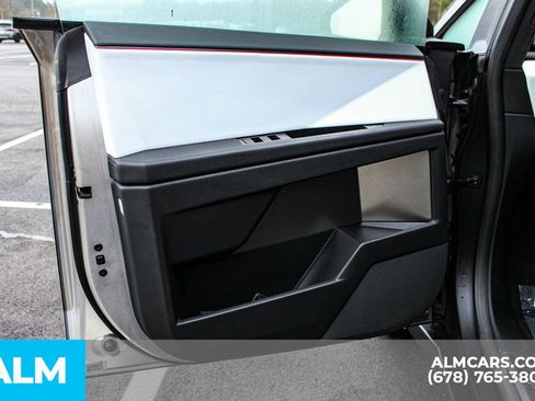 Used 2025 Tesla Cybertruck AWD Crew Cab image 30