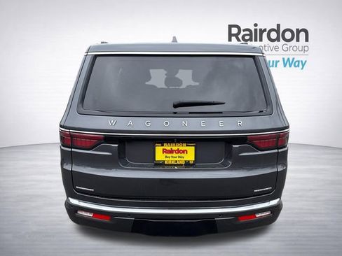 Used 2022 Jeep Wagoneer Series II AWD/4WD image 7