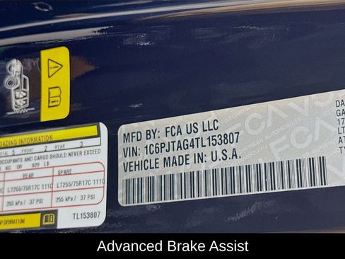 New 2026 Jeep Gladiator Willys image 19