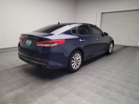 Used 2016 Kia Optima LX image 9