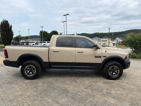 Used 2017 RAM 1500 Rebel w/ Luxury Group AWD/4WD image 9