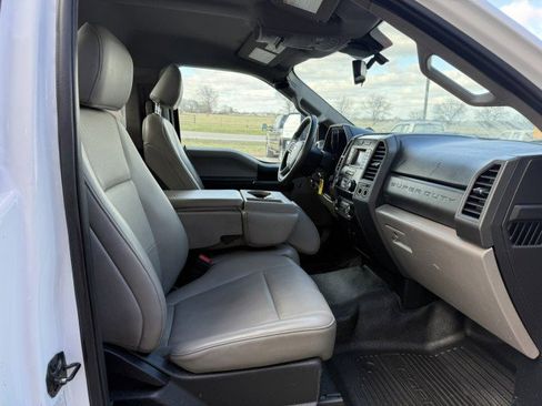 Used 2021 Ford F550 XL image 9