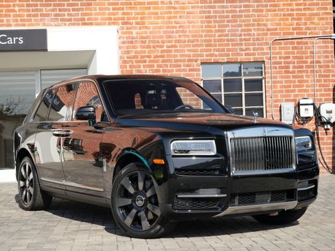 Used 2023 Rolls-Royce Cullinan AWD/4WD image 20
